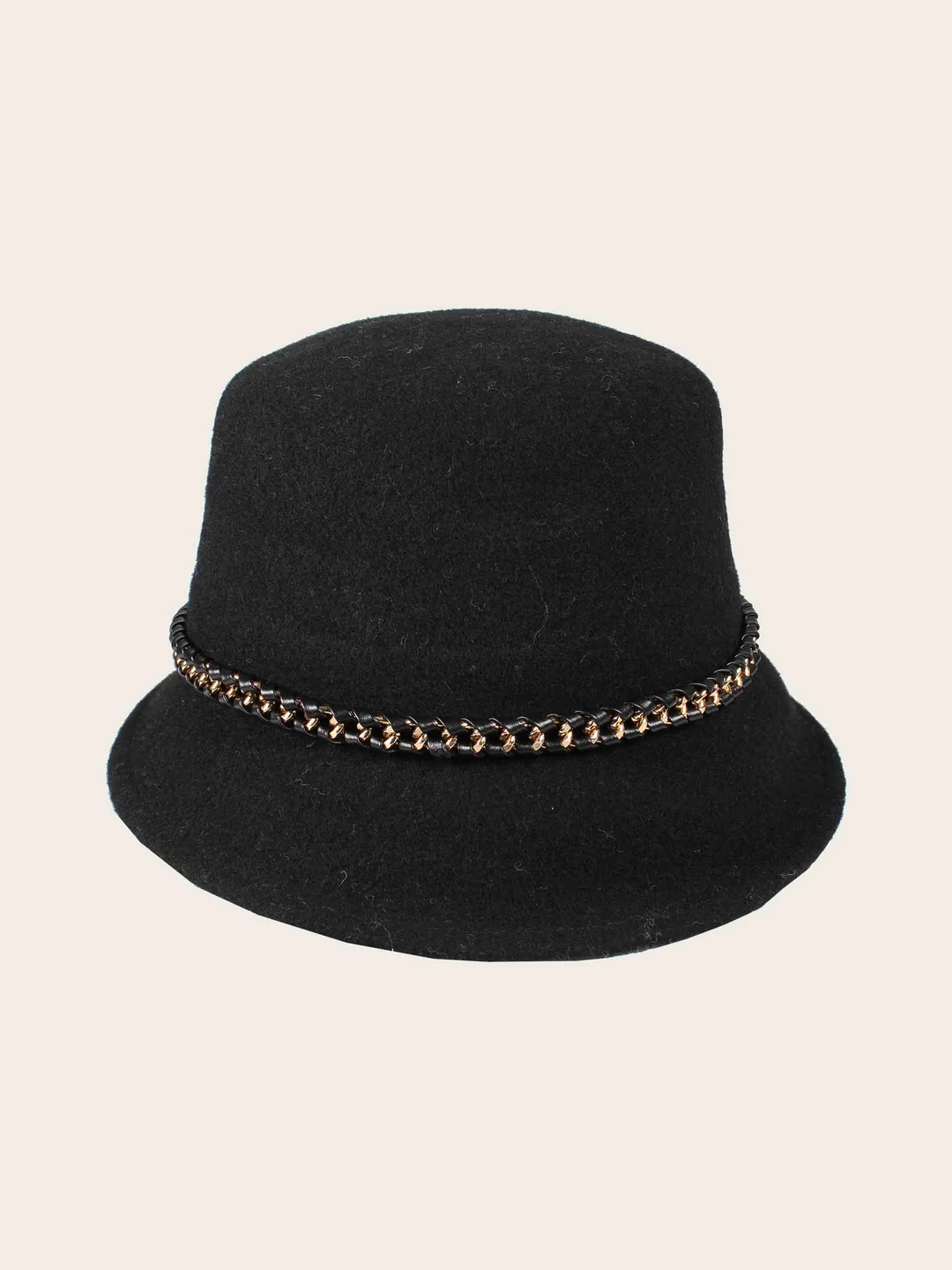 bell hat with chain2